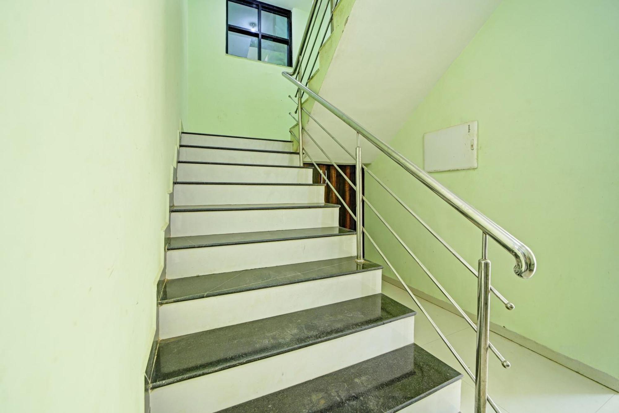 Hotel O Jvs Park Inn Ellora Buitenkant foto