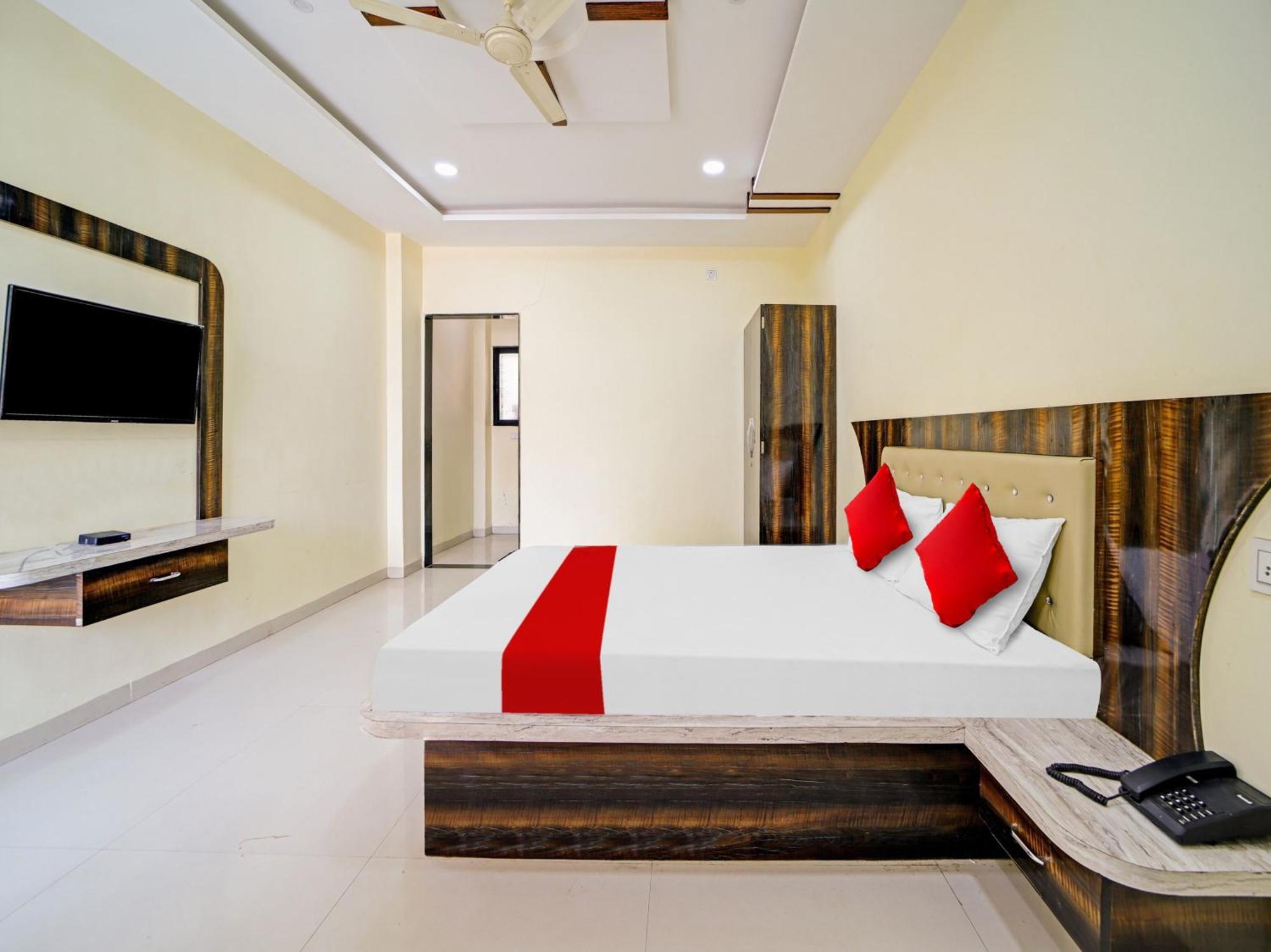 Hotel O Jvs Park Inn Ellora Buitenkant foto